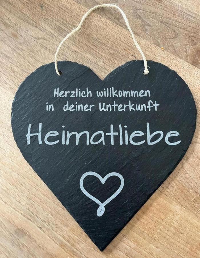 Schoene Ferienwohnung 2,5 Zimmer In Stadtnaehe Mit Eigenem Hofgarten Balingen Exterior foto
