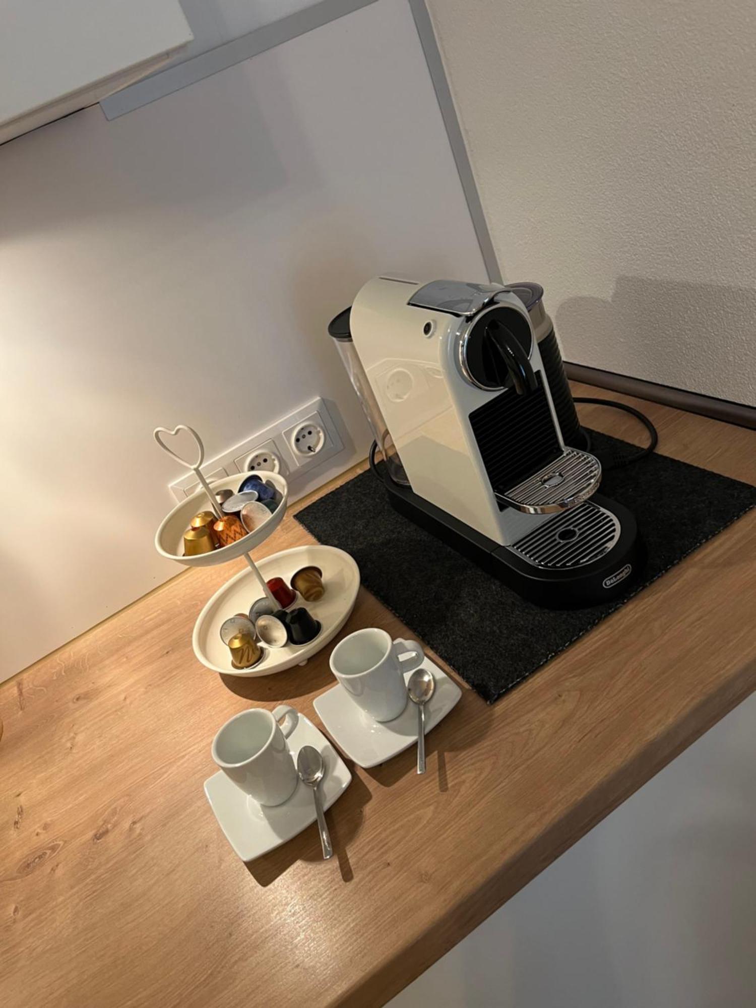 Schoene Ferienwohnung 2,5 Zimmer In Stadtnaehe Mit Eigenem Hofgarten Balingen Exterior foto